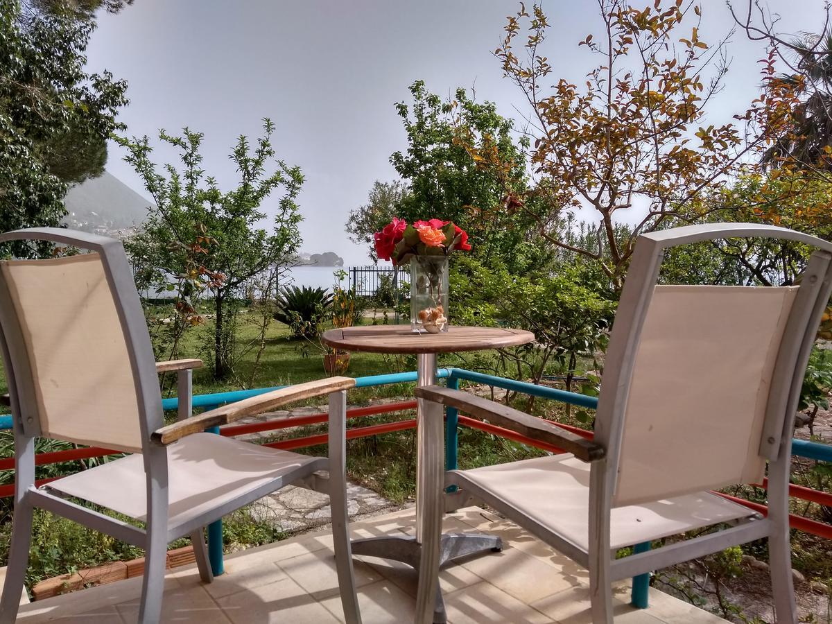 נידרי Palmyra Beachfront Studios מראה חיצוני תמונה