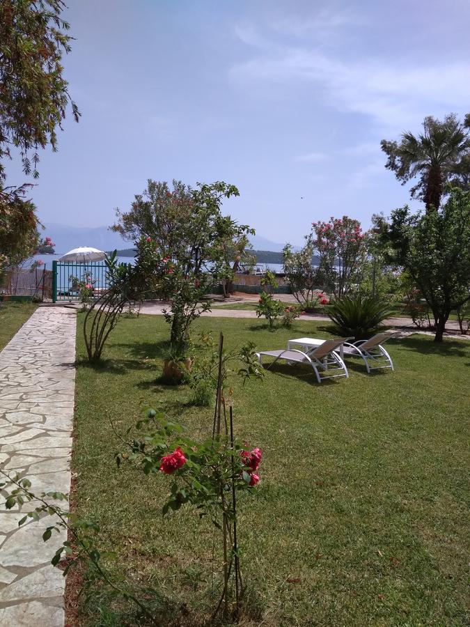 נידרי Palmyra Beachfront Studios מראה חיצוני תמונה